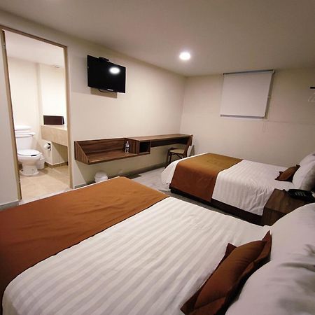 Hotel Plaza Morelos Toluca Exterior foto