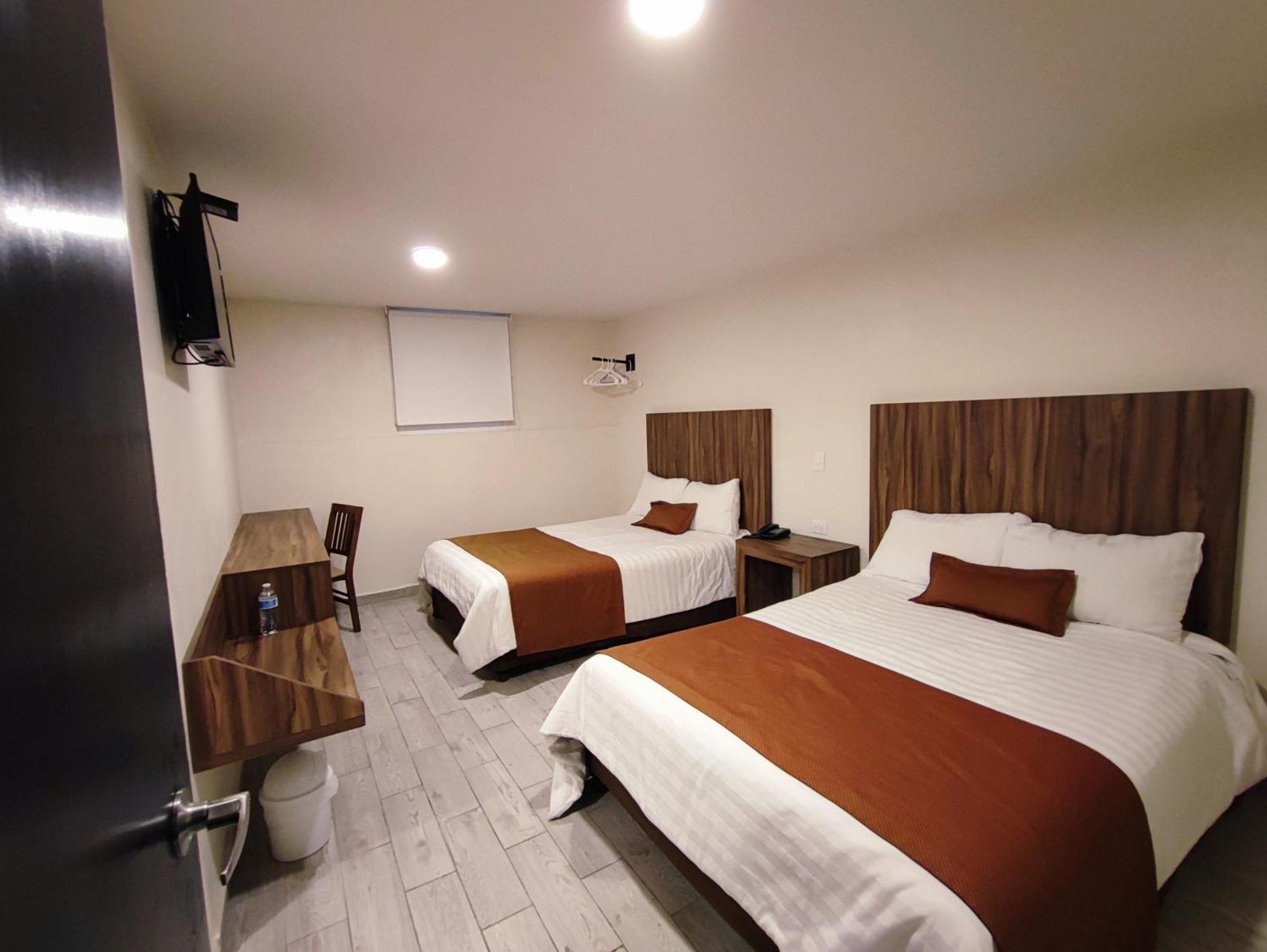 Hotel Plaza Morelos Toluca Exterior foto